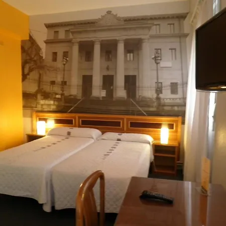 Hotel Photo Zabalburu 2*