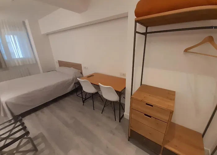 Отель Photo Zabalburu 2*