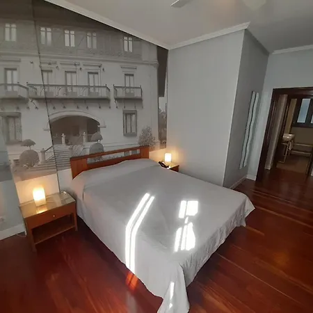 Photo Zabalburu Готель Більбао
