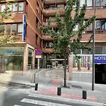 Hotel Photo Zabalburu 2*
